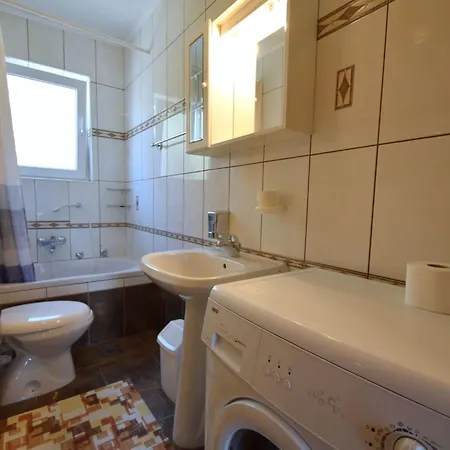 Apartman Anka 2 By Interhome